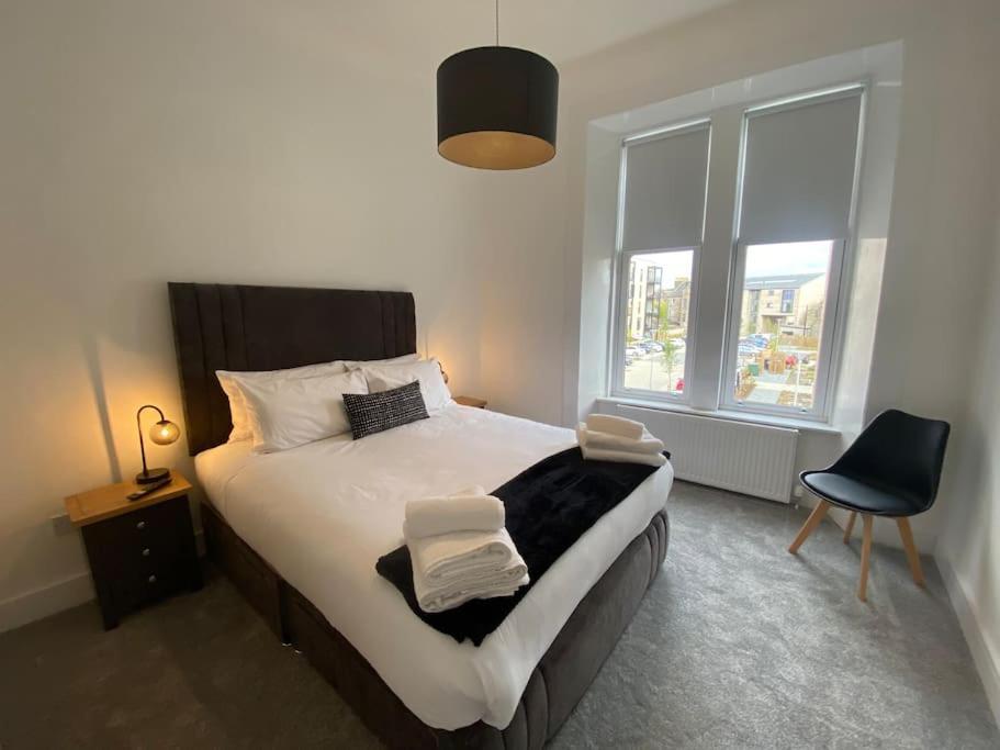 Appartamento 4 Smithhills Central 2 Bed Sleeps 4 Paisley Esterno foto